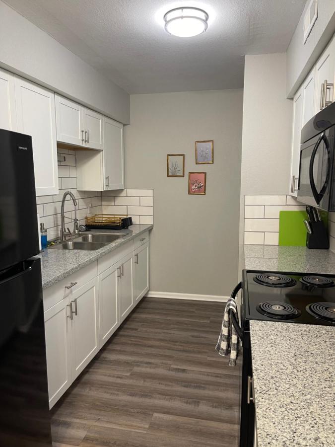 The Deannie Apt #6 - Simple And Homey 2Bd W/ Wifi Hamilton Exterior photo
